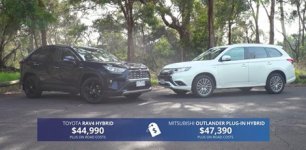 mitsubishi outlander phev vs toyota rav4.jpg mitsubishi outlander phev vs toyota rav4.jpg
