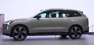 Volvo EX90.jpg Volvo EX90.jpg