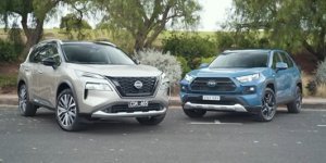 nissan x-trail vs toyota rav4.jpg nissan x-trail vs toyota rav4.jpg