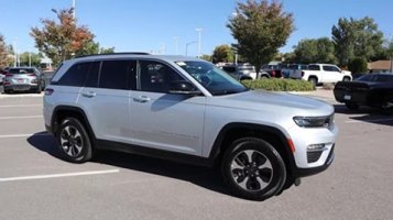 2024 jeep grand cherokee hybrid.jpg