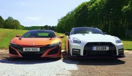 honda nsx vs nissan gt-r nismo.jpg