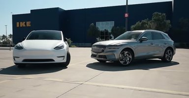 tesla model y vs genesis gv70.jpg