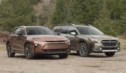 subaru Outback vs Toyota Signia 2025.jpg subaru Outback vs Toyota Signia 2025.jpg