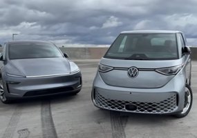 tesla model y vs volkswagen id buzz.jpg