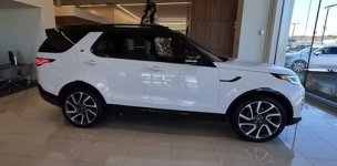 land rover.jpg land rover.jpg
