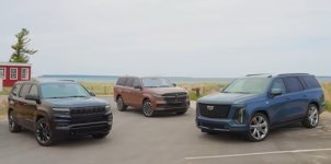 cadillac escalade vs lincoln navigator vs jeep grand wagoneer.jpg