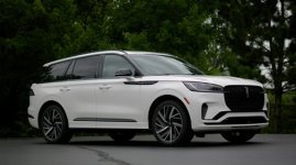 lincoln aviator 2025.jpg lincoln aviator 2025.jpg