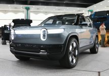 rivian R2 2025 nov.jpg